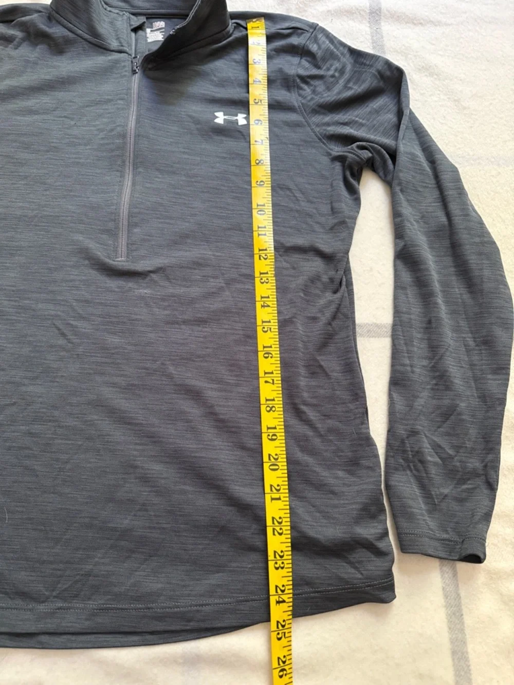 Under Armour Charcoal Gray Quarter-Zip Performance Pullover Women’s Large